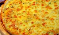 Заказ пиццы Киев &mdash; Куриная с ананасом и халапеньо